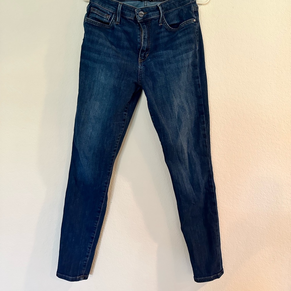 Size 29 Dark Wash High Rise Ankle Skinny Jeans